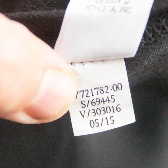 Athleta En Route Black Short Sleeve Scuba Stretch Knit Skater Dress Size XXS - Picture 7 of 7